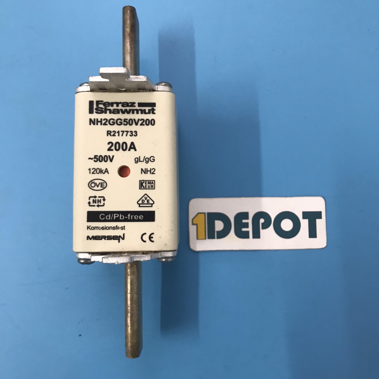 Cầu chì 200A Ferraz shawmut Mersen NH2GG50V200, điện áp 500VAC/250VDC