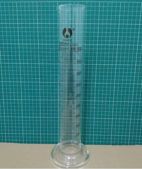 Ống đong thủy tinh 500ml, vạch chia 5ml