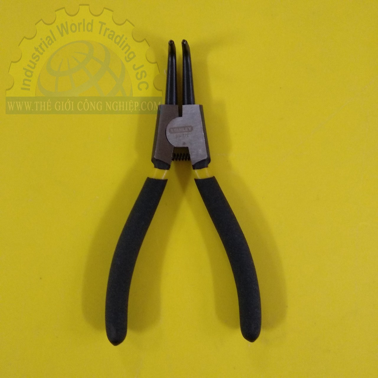 Kìm mở phe trong Stanley 84-272 , loại mũi cong, kích thước 175mm/7