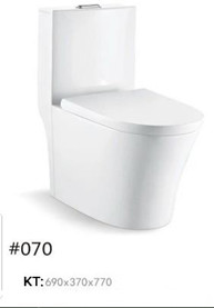 Bồn cầu liền khối Bệt R 070 - Két cao, vuông cạnh