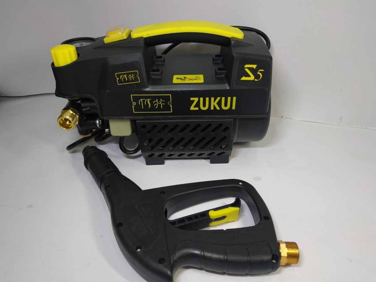 Máy rửa xe Osaka ZJ Zukui S5 2400W, có chỉnh áp lực