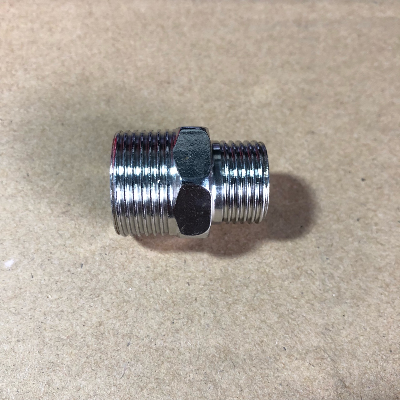 Nối 2 ren ngoài 21 - 17, chất liệu inox 304
