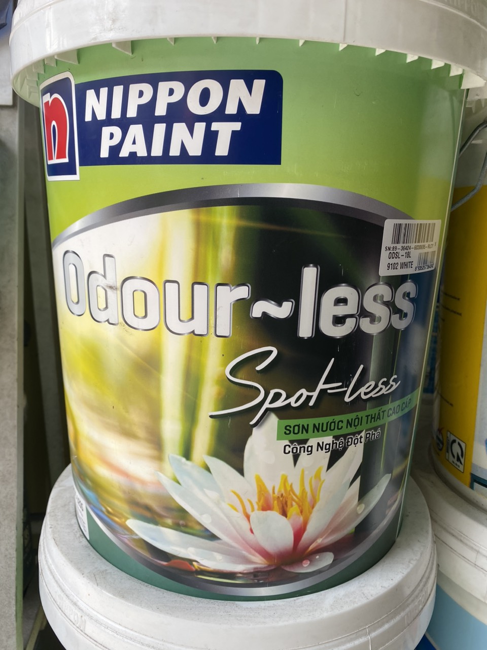 Sơn nước nội thất NIPPON ODL SPOT-LESS màu 25C-1P Cocoa Porfait,thùng 5 lít
