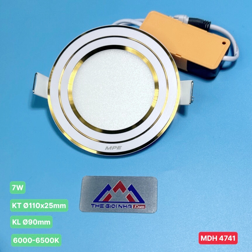 Đèn Led panel âm trần tròn viền vàng 7W MPE RPL-7T/G ánh sáng trắng, KT Þ110x25 mm, đục lỗ Þ90 mm
