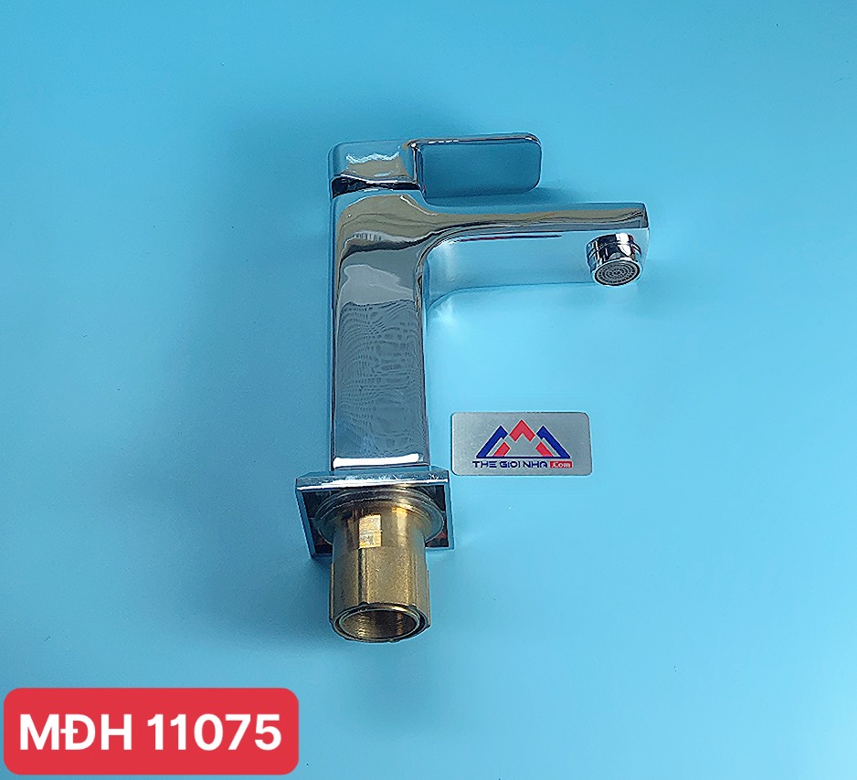 Labo đồng vuông ngắn 20 cm, chân thẳng, có đế, 1. kg LD18 - N LD18 - N Luco