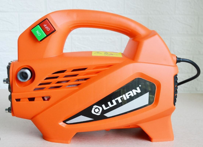 Máy rửa xe cao áp Lutian LT210G-1600W