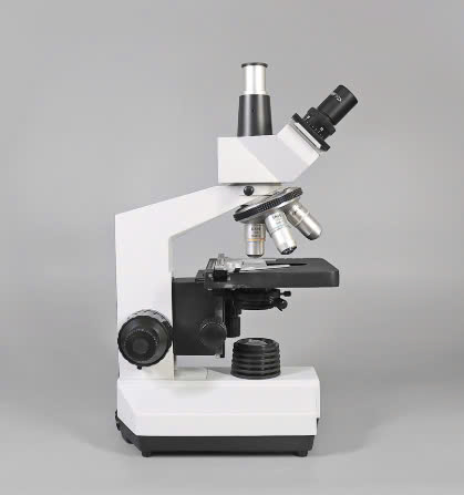 Kính hiển vi sinh học Akeiyo BMB-15B