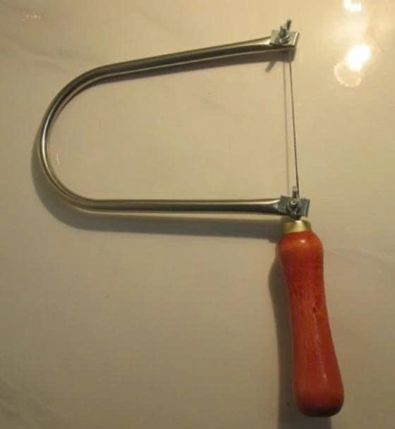 Cưa lọng chỉ cầm tay 20cm