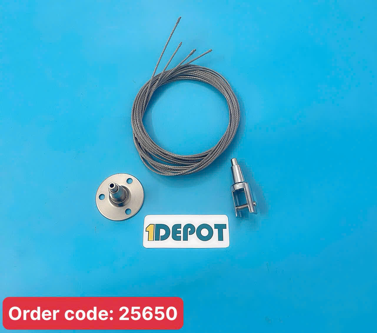 Dây cáp treo thả trần dài 1,5m (gồm 01 đầu kẹp biển, 01 đầu 3 vít)