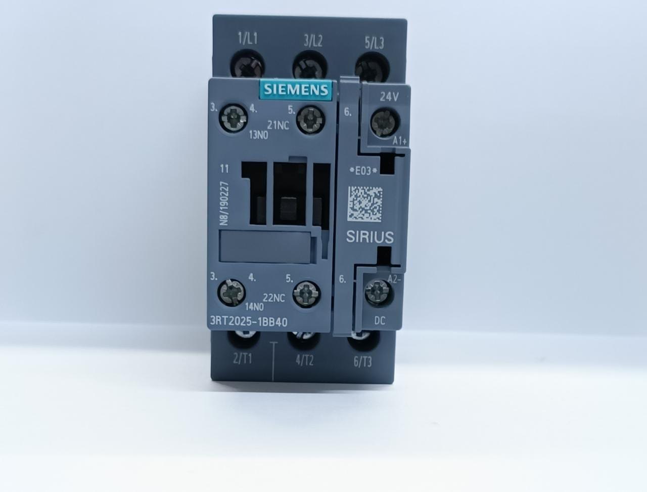 Khởi động từ Siemens 3RT2025-1BB40 24 VDC, 7.5kw