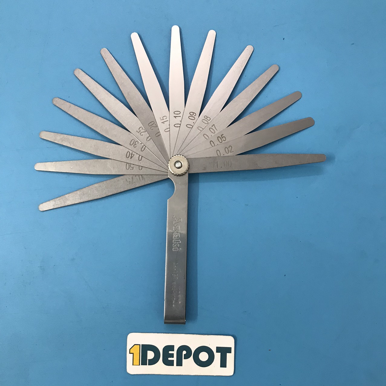 Thước căn lá Asaki AK-137 0.02-1 mm