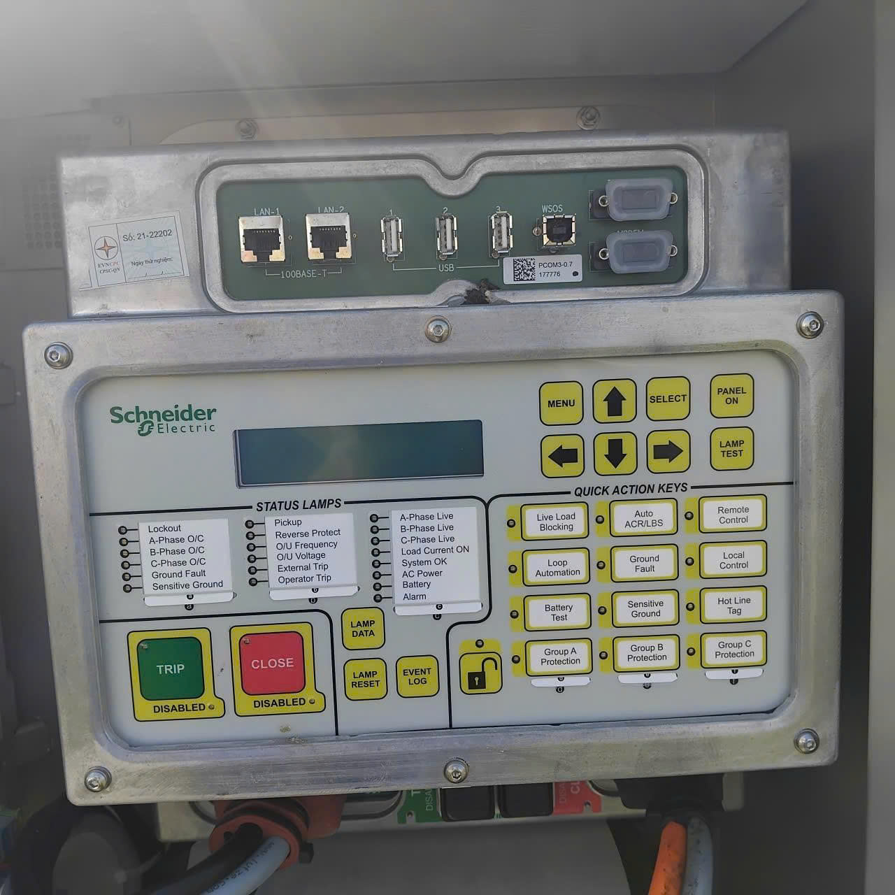 Tủ Điều Khiển Recloser Schneider ADVC-COMPACT