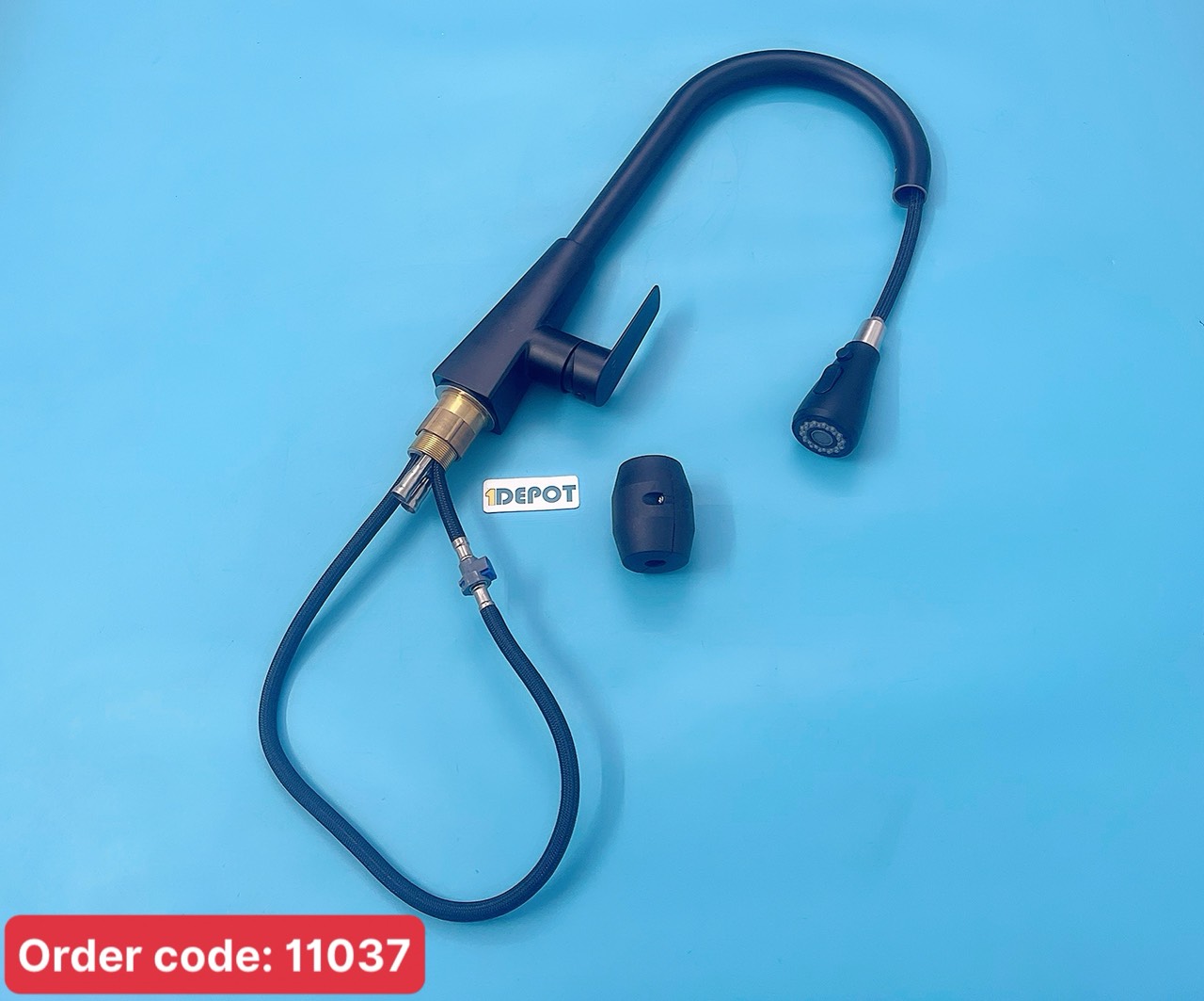 Vòi rửa bát nóng lạnh rút, màu đen MC-1560H Luco